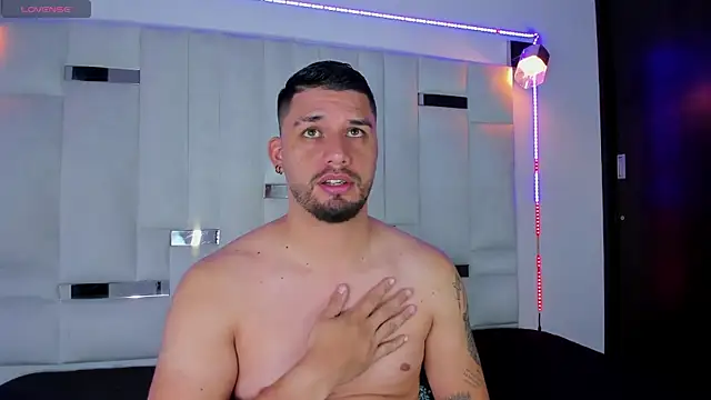 Snapshot of Jacob19_ chatting on 24, 9, 2025 Jacob19 online show from 24, 9, 2025