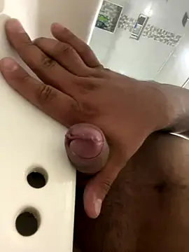 Snapshot of futsam653 chatting on 14, 10, 2025 futsam653 online show from 14, 10, 2025