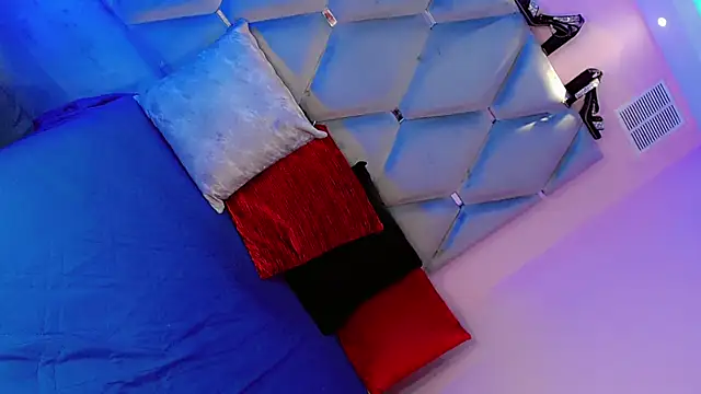 Snapshot of AithanaBlaze chatting on 13, 2, 2026 AithanaBlaze online show from 13, 2, 2026