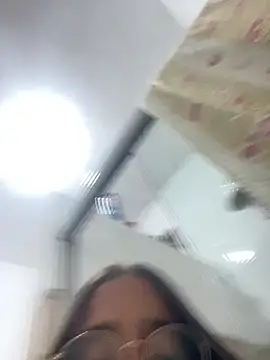 loirinhaaa online show from 5, 2, 2026