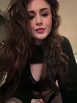 Snapshot of Kristyoff chatting on 20, 4, 2026 Kristyoff online show from 20, 4, 2026
