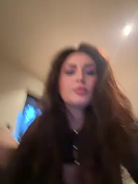Snapshot of Kristyoff chatting on 11, 5, 2026 Kristyoff online show from 11, 5, 2026