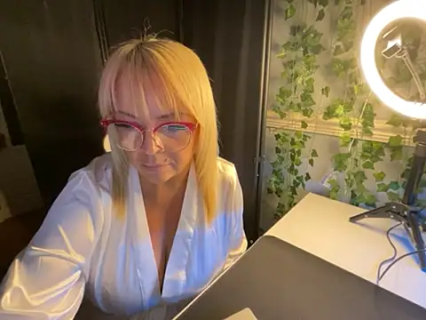 BonnyDesire online show from 20, 3, 2026