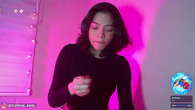 Snapshot of _curiouskitten_ chatting on 11, 11, 2025 curiouskitten online show from 11, 11, 2025