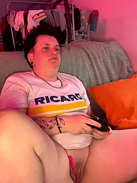 Snapshot of captaine_pioupiou chatting on 15, 11, 2025 captaine pioupiou online show from 15, 11, 2025