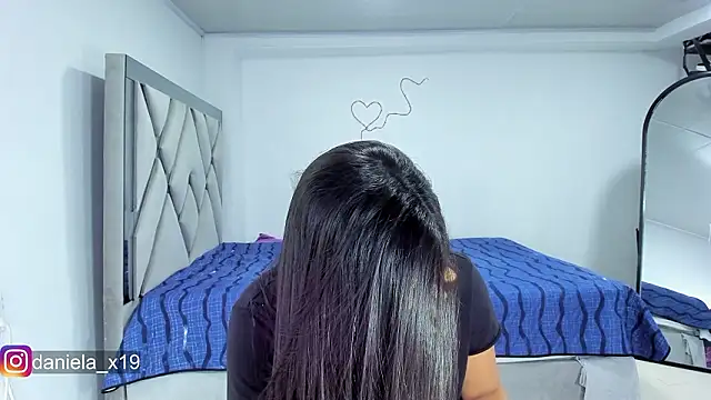 Daniela x19 online show from 18, 2, 2026