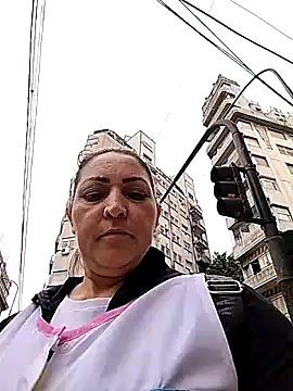 Lunita86 online show from 1, 12, 2025