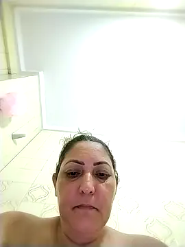 Lunita86 online show from 19, 2, 2026