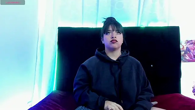 queen salomme online show from 1, 10, 2025