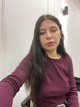 Snapshot of Valerie_Ohara chatting on 5, 10, 2025 Valerie Ohara online show from 5, 10, 2025