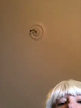 Snapshot of juliaoneandonly chatting on 20, 12, 2025 juliaoneandonly online show from 20, 12, 2025