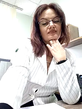 ValeriaLove43211 online show from 20, 11, 2025