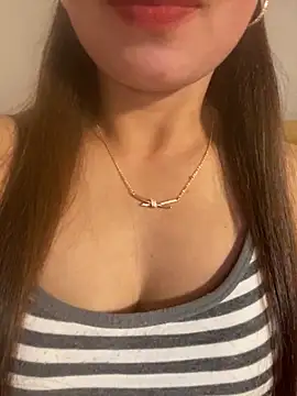 Snapshot of Milky-milk chatting on 6, 2, 2026 Milky-milk online show from 6, 2, 2026