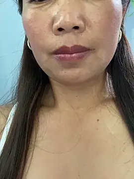 Snapshot of Milky-milk chatting on 21, 3, 2026 Milky-milk online show from 21, 3, 2026