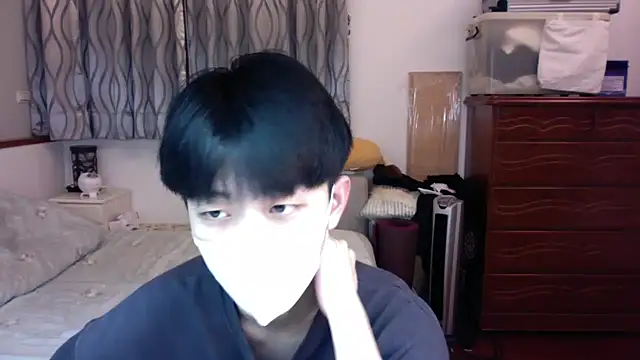 kai101010 online show from 17, 12, 2025