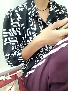 sassyishhu76 online show from 25, 3, 2026