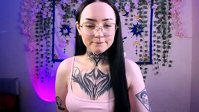 MollyKissy online show from 10, 4, 2026