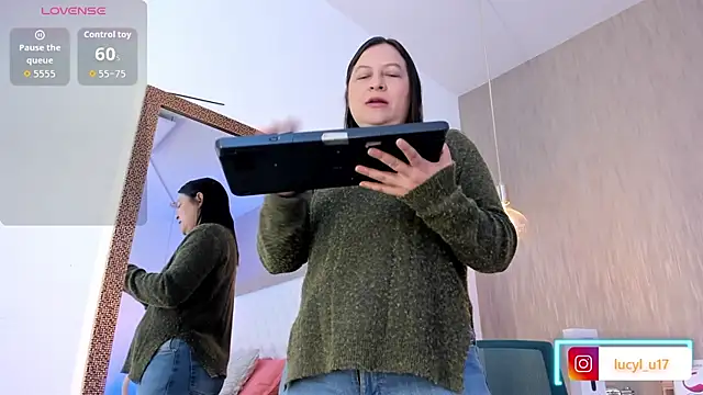 Lucy Lu17 online show from 10, 1, 2026