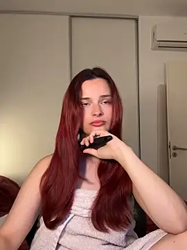 Snapshot of jazmin-here chatting on 29, 10, 2025 jazmin-here online show from 29, 10, 2025