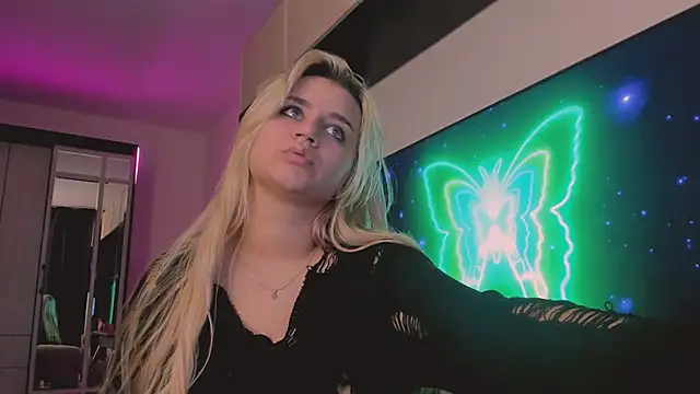 Snapshot of BarbaraSiren chatting on 25, 9, 2025 BarbaraSiren online show from 25, 9, 2025