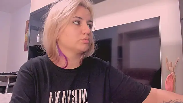 Snapshot of BarbaraSiren chatting on 30, 10, 2025 BarbaraSiren online show from 30, 10, 2025