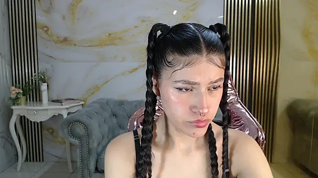 Snapshot of helena1_s chatting on 8, 10, 2025 helena1 s online show from 8, 10, 2025