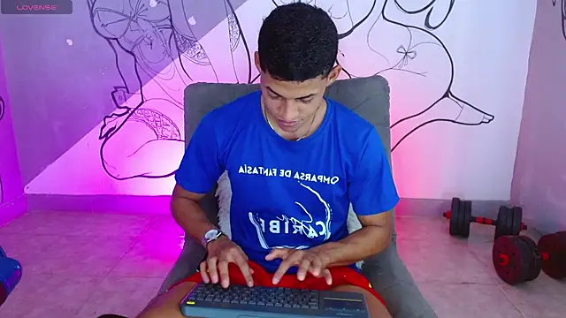 deivid bigcock1 online show from 31, 3, 2026