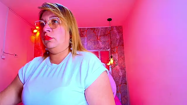 MaylinRosse  online show from 5, 12, 2025