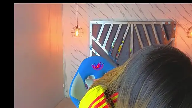 Snapshot of MaylinRosse_ chatting on 27, 6, 2026 MaylinRosse online show from 27, 6, 2026