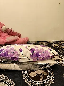 Snapshot of Sweets-jaanu chatting on 12, 10, 2025 Sweets-jaanu online show from 12, 10, 2025