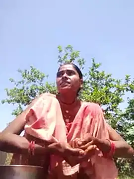 Hot reshmaji online show from 11, 4, 2026