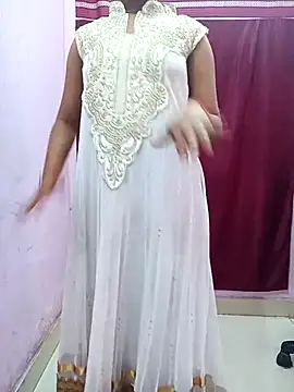 Snapshot of pari_rani7 chatting on 25, 3, 2026 pari rani7 online show from 25, 3, 2026