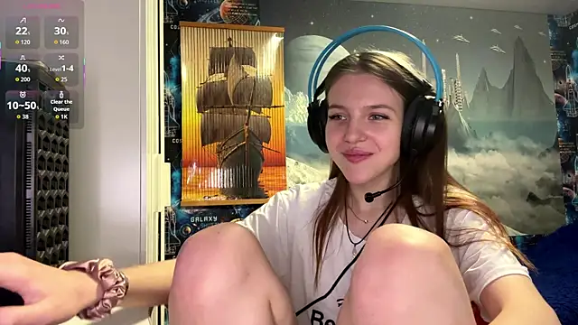 Elira Breeze online show from 24, 11, 2025