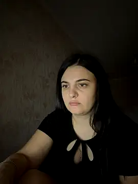 Snapshot of SweetBerryX chatting on 6, 10, 2025 SweetBerryX online show from 6, 10, 2025