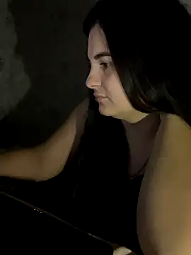 Snapshot of SweetBerryX chatting on 3, 11, 2025 SweetBerryX online show from 3, 11, 2025