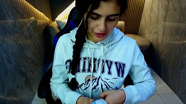 dany r  online show from 14, 11, 2025