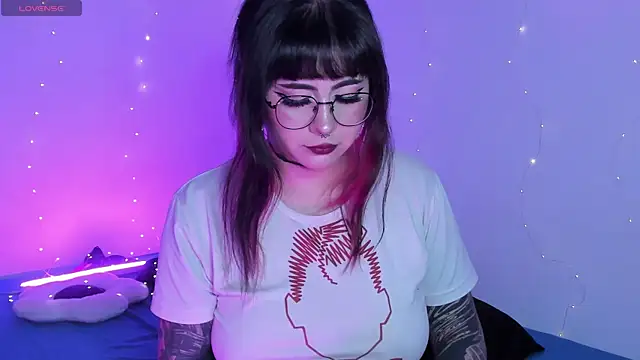 Hallucigenia  online show from 8, 4, 2026