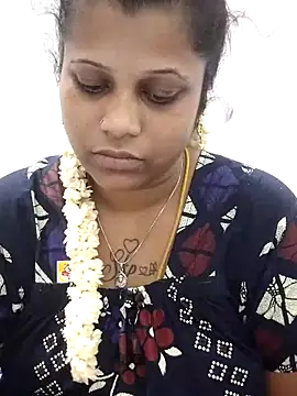 sweetqueen143 online show from 11, 4, 2026