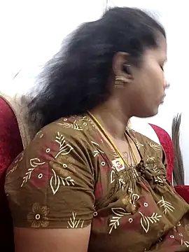 sweetqueen143 online show from 14, 4, 2026