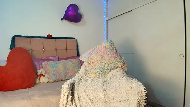 Snapshot of cat_nasty chatting on 22, 6, 2026 cat nasty online show from 22, 6, 2026