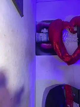 Snapshot of becca_wilsson chatting on 15, 2, 2026 becca wilsson online show from 15, 2, 2026