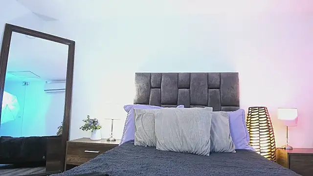 Snapshot of Aliccecullen chatting on 15, 1, 2026 Aliccecullen online show from 15, 1, 2026