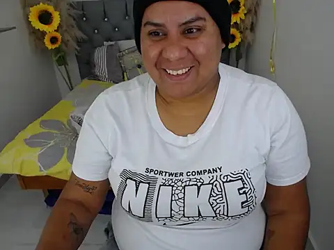 hotlesby valery online show from 24, 10, 2025