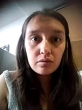 Snapshot of Karla-giraldo_ chatting on 15, 10, 2025 Karla-giraldo online show from 15, 10, 2025