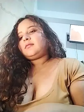 Carolceleste24 online show from 8, 5, 2026