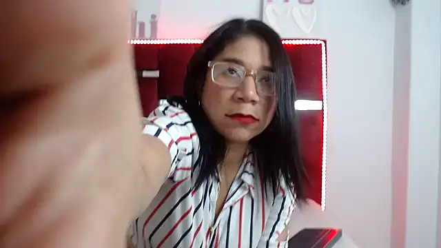 Snapshot of PamelaCruzThxl chatting on 27, 10, 2025 PamelaCruzThxl online show from 27, 10, 2025