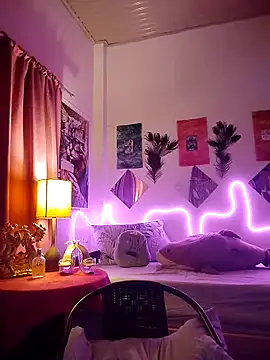 Snapshot of foxylena_latinalicious69 chatting on 21, 9, 2025 foxylena latinalicious69 online show from 21, 9, 2025