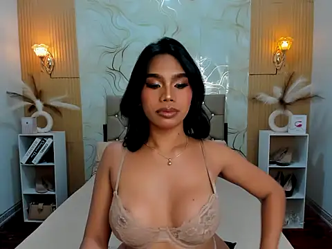 Snapshot of athinawilliams chatting on 17, 6, 2026 athinawilliams online show from 17, 6, 2026
