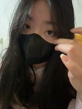 Snapshot of AZ37866 chatting on 4, 3, 2026 AZ37866 online show from 4, 3, 2026