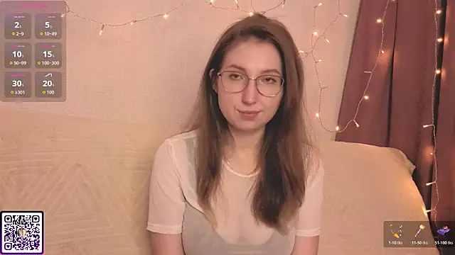 Snapshot of DaliaRadtke chatting on 5, 4, 2026 DaliaRadtke online show from 5, 4, 2026